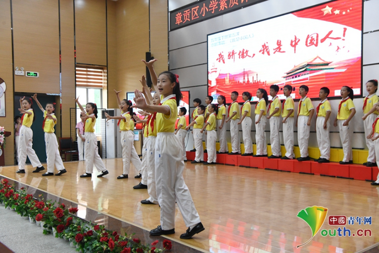 【赣南苏区振兴十周年】赣州章贡区:落实“双减”政策 促进学生全面发展