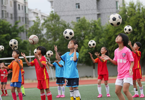2025江西省城市足球联赛-赛程/比分/球队阵容全掌握-本地足球热血来袭！聚焦·提升全民健康素养丨持续提升健康素养 着力增进全民