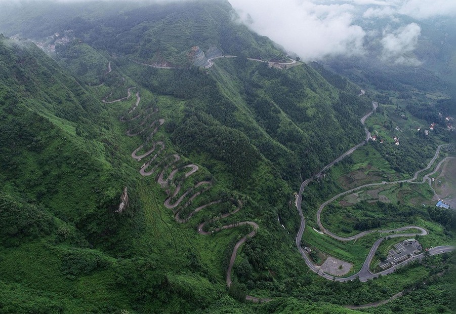 【走向我们的小康生活】贵州晴隆移民小镇的新生活_fororder_053