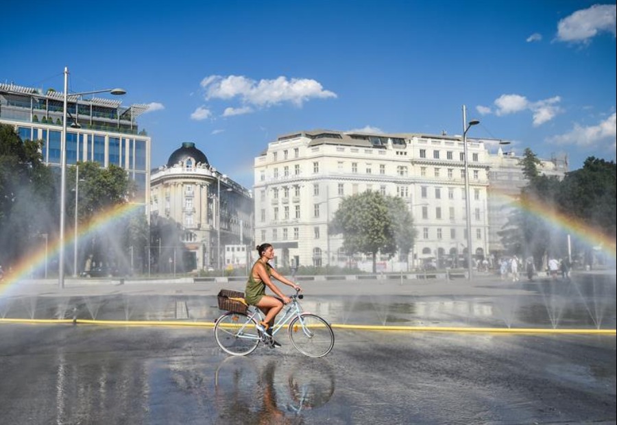 维也纳遭遇高温天气_fororder_060