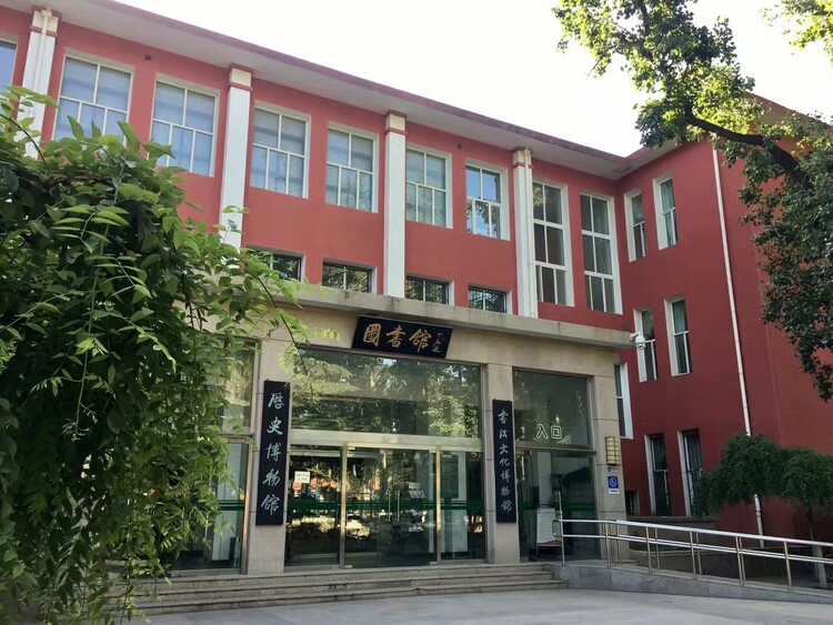 2022高招进行时【专业云讲堂】专访首都师范大学历史学院考古学专业负责人王涛_fororder_5