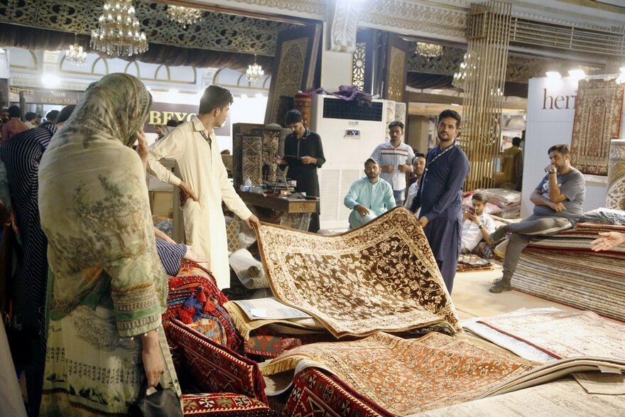 Asia Album: Welcome to Pakistan's Furniture, Lifestyle Expo
