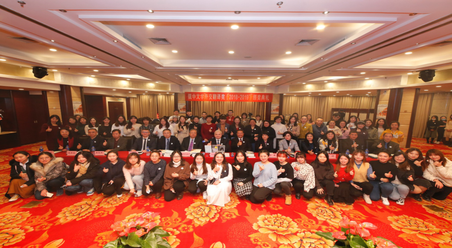 2022高招进行时【专业云讲堂】专访首都师范大学俄语系系主任于明清 2022高招进行时【专业云讲堂】专访首都师范大学俄语系系主任于明清_fororder_6