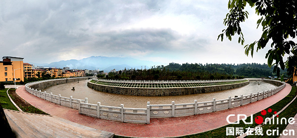 图片默认标题_fororder_整治后的华蓥市清溪河