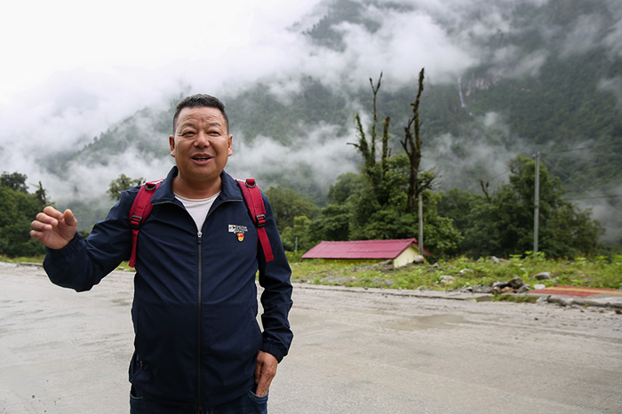 边疆党旗红｜门巴汉子高荣：留在地东，留住地东