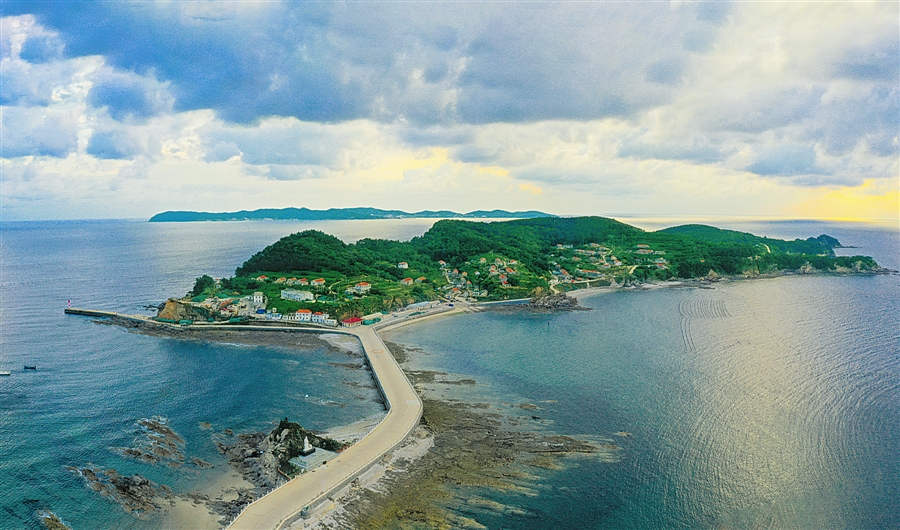 大连:浪漫玩海 尽情“嗨”玩_fororder_res11_attpic_brief