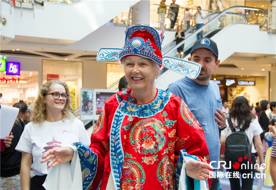 “魅力北京”图片展在波兰华沙取得圆满成功