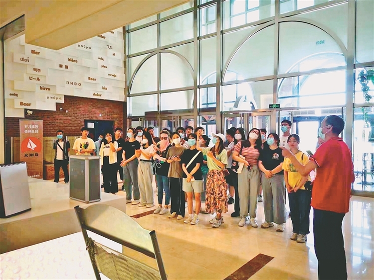 冰城工业游 进入体验式