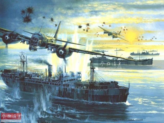 二战德军ju-88轰炸机空袭盟军pq-17运输船队.