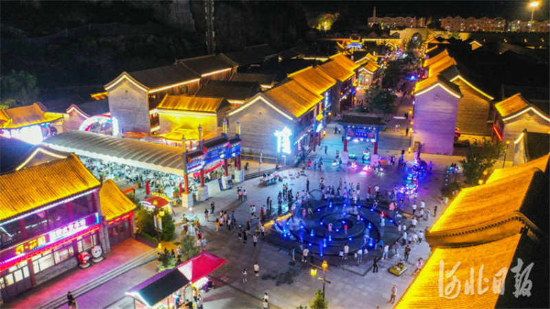 河北张家口:旅游旺季来了!塞外山城展新颜