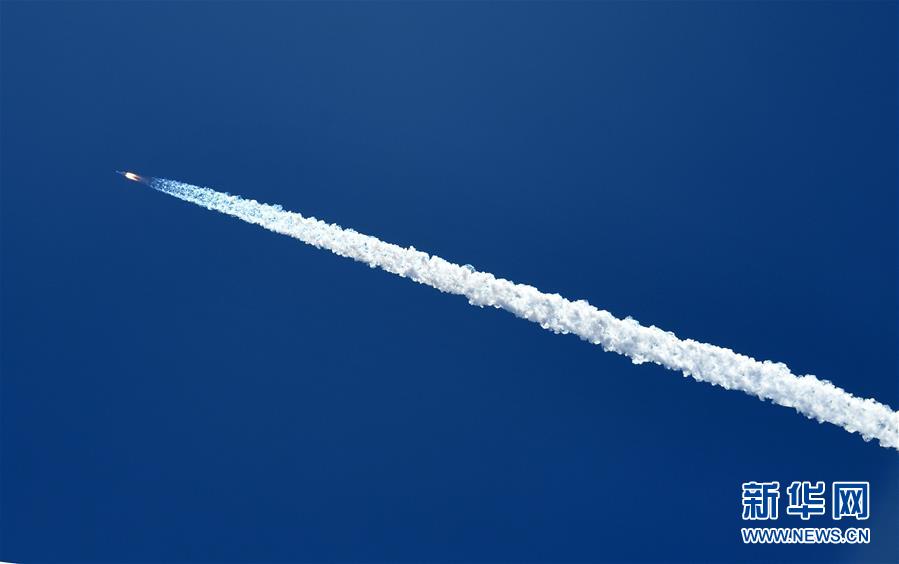 三国“使者”同赴火星 共创人类太空探索新历史 三国“使者”同赴火星 共创人类太空探索新历史