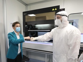 塞尔维亚第二座“火眼”病毒检测实验室落成