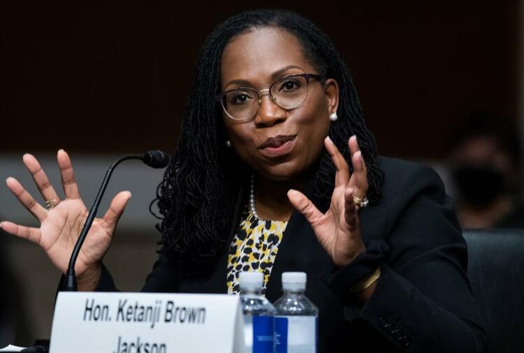 美国将迎来首位非裔女性最高法院大法官