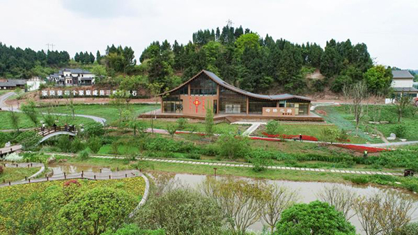 简阳市:以家风带民风促乡风_fororder_荷桥之路展示中心-供图-简阳市委宣传部