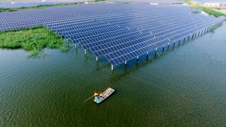 江苏南京：一大波“清洁电力”正沿江而来 “绿动”长江经济带