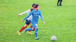 中国足球协会杯赛（女子）在昆落幕