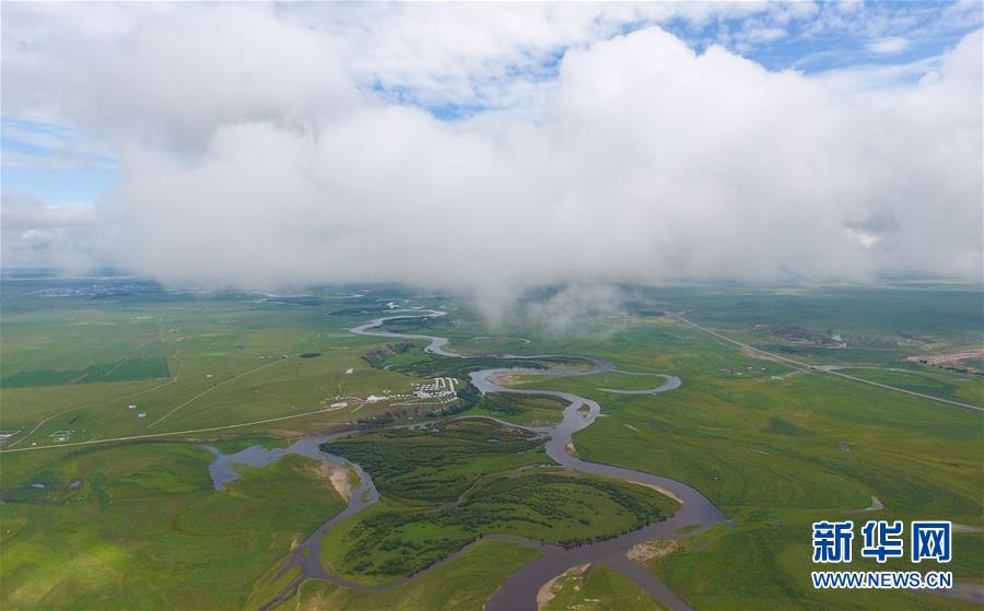 呼伦贝尔:云卷云舒瞰草原 呼伦贝尔:云卷云舒瞰草原