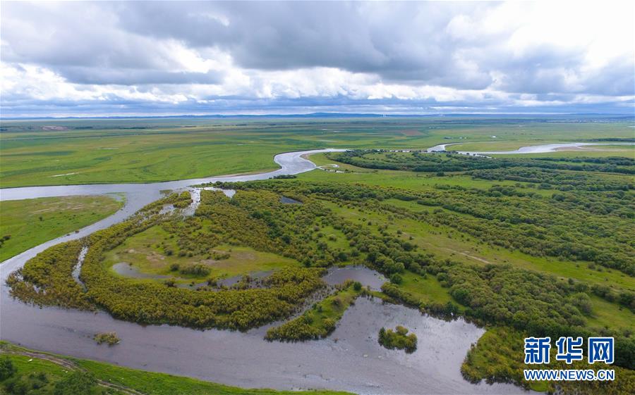 呼伦贝尔:云卷云舒瞰草原 呼伦贝尔:云卷云舒瞰草原