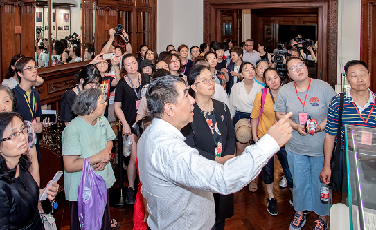 上海爱乐乐团开门迎接市民——首家静安文化新空间揭牌