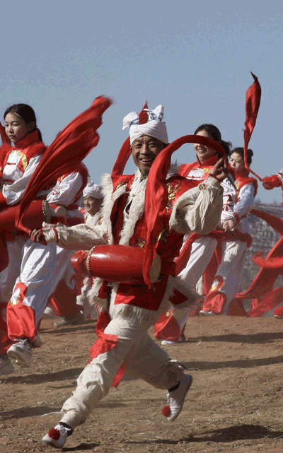 陝西省北部の安塞、腰鼓などの伝統芸術がたっぷり