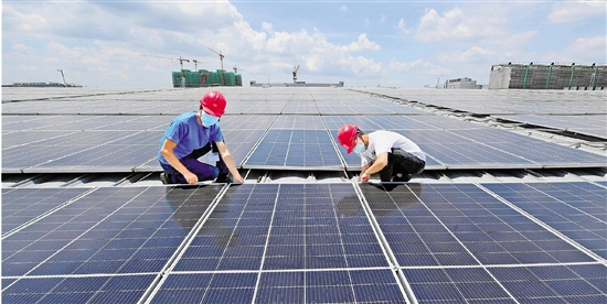 小镇屋顶产绿电 一年减碳超3.3万吨_fororder_1