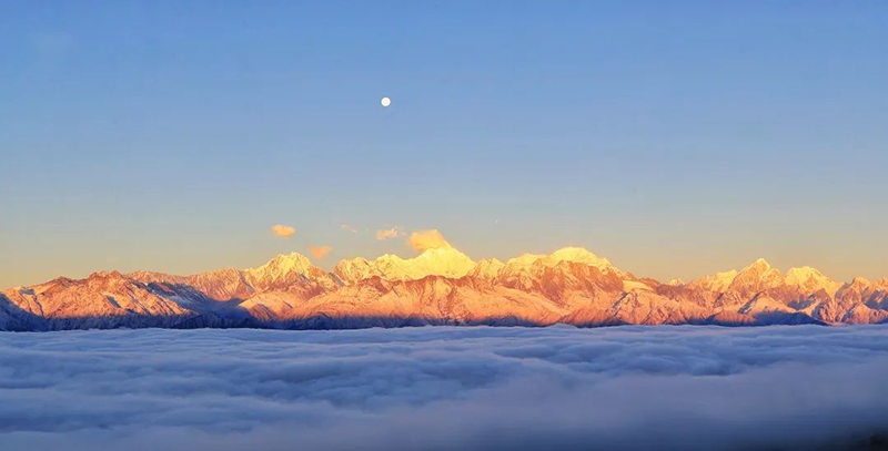 好山好水好凉快｜雅安王岗坪——清凉避暑好去处_fororder_王岗坪美景-供图--石棉县融媒体中心