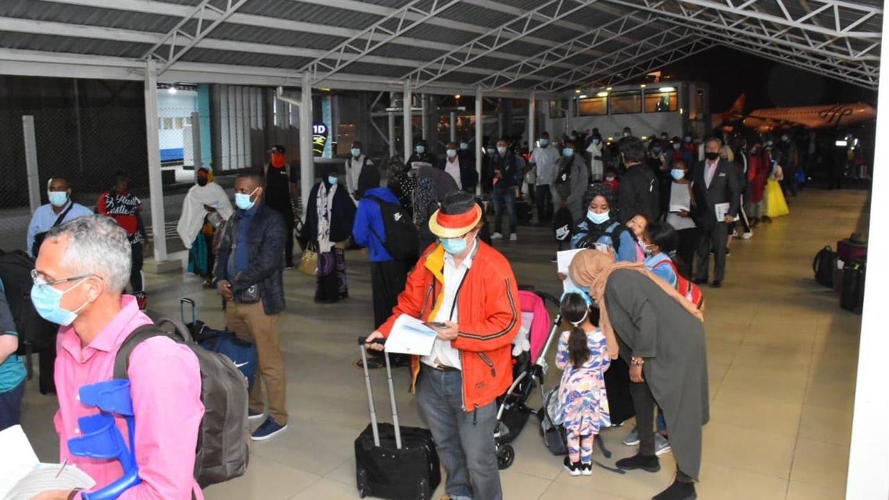 非洲多国重启机场恢复航班运营