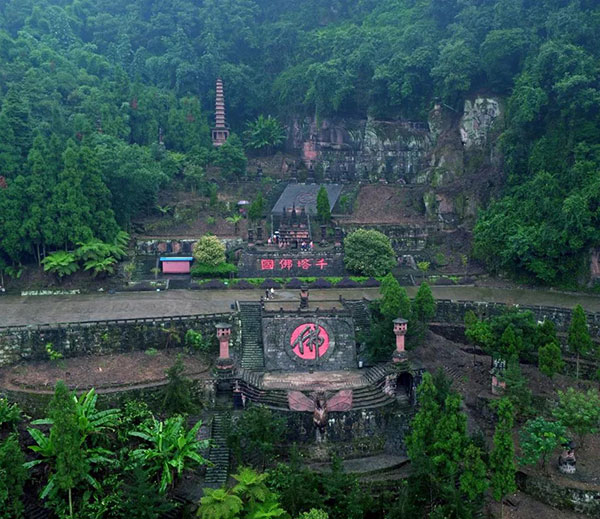 好山好水好凉快｜眉山洪雅槽渔滩：山色水光相交映 江峡景色别样好_fororder_槽渔滩风光-供图-洪雅县委宣传部（2）