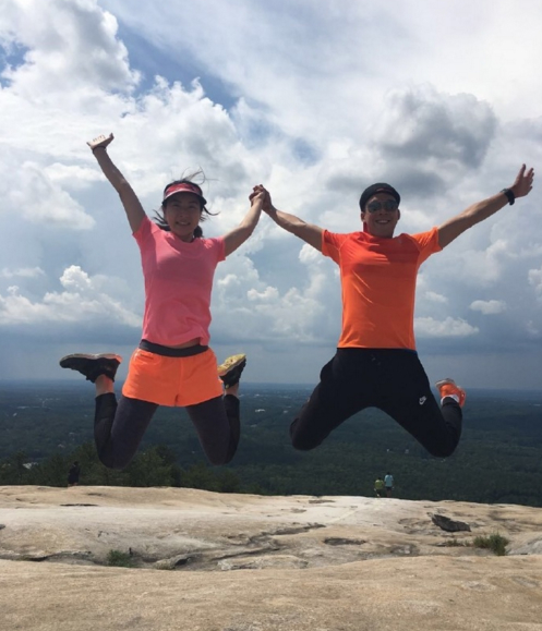 霍启刚时隔2年更博 晒《极速前进》与郭晶晶恩爱照