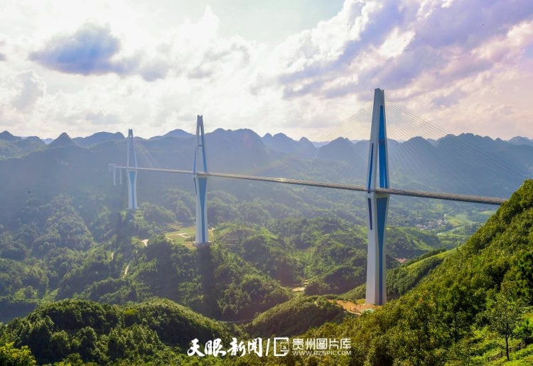 （中首）贵州平塘特大桥：绝美！梦幻的天空之桥