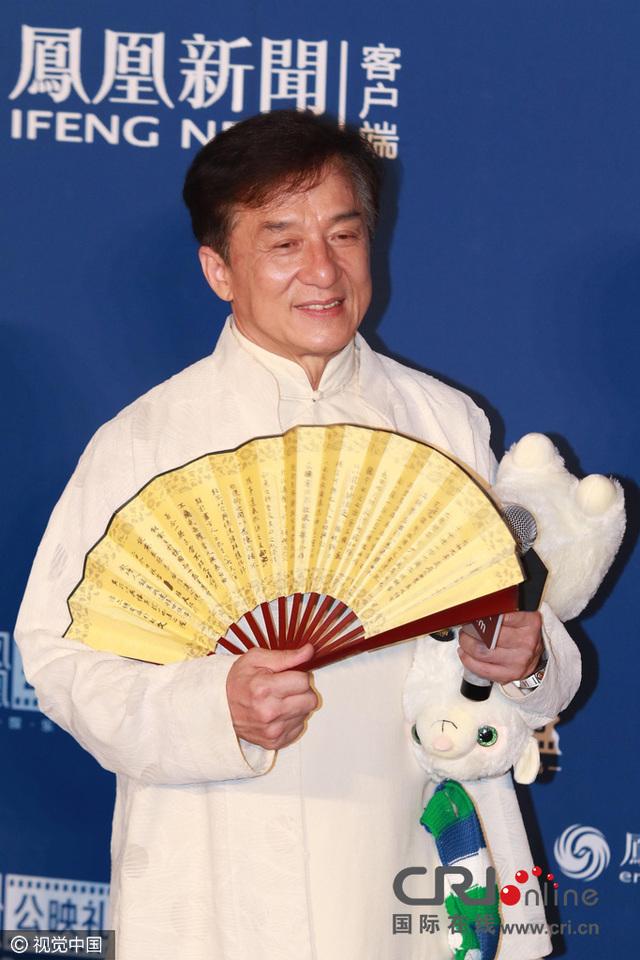 成龙红毯狂献表情范冰冰大笑秒捂脸显可爱吃兔娇羞表情包怎么兔那么可以图片