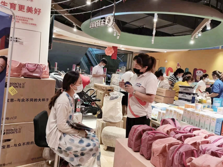 当三好妈咪公益五周年遇上孕妈嘉年华