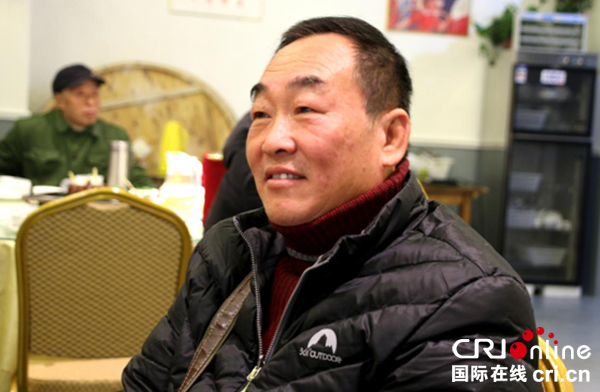 图片默认标题_fororder_荣立三等功的卜文昌----何芳摄