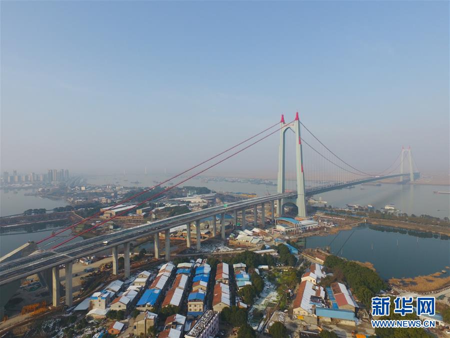 杭瑞高速洞庭湖大桥建成通车(组图)