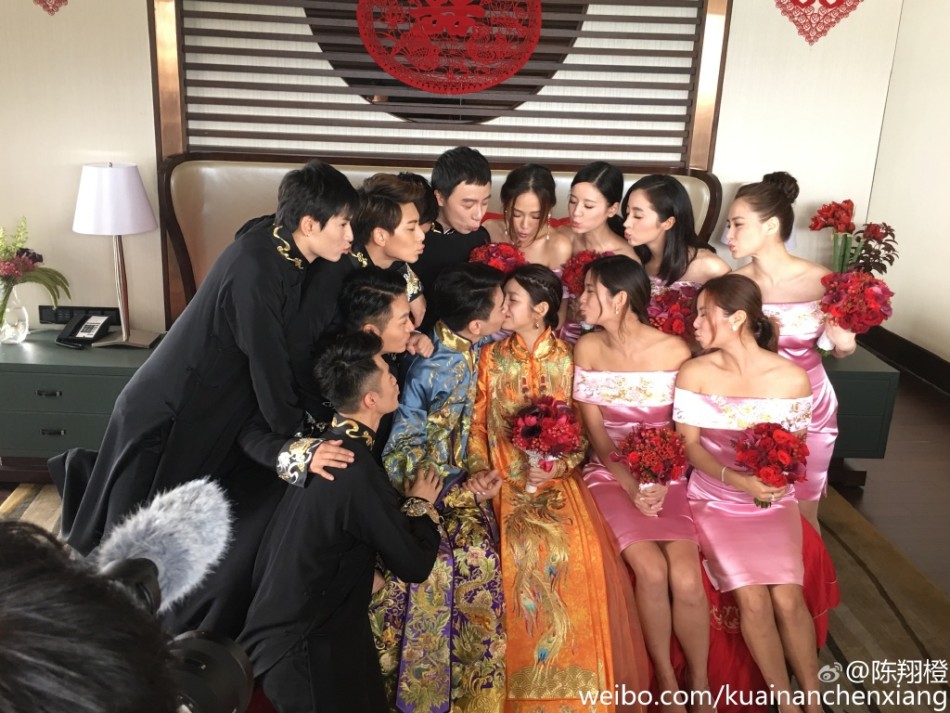 陈晓陈妍希婚礼伴郎团搞怪(组图)[4]