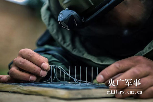 逆行生死线，带你揭开排爆手的“神秘面纱”