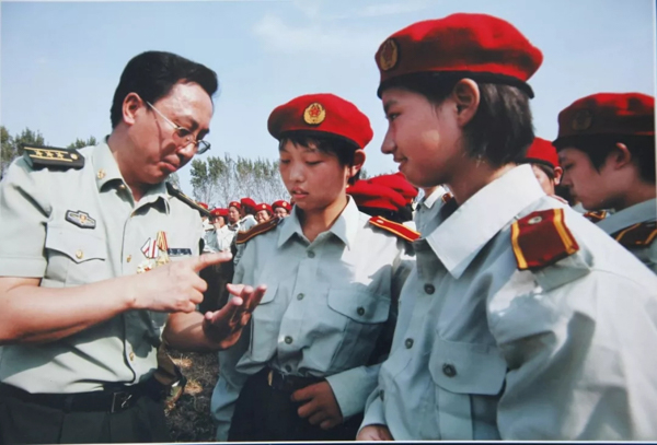 我与祖国共成长 | 韦昌进：以英雄名义 致敬英雄