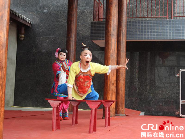 图片默认标题_fororder_精彩表演（摄影-黄文全）