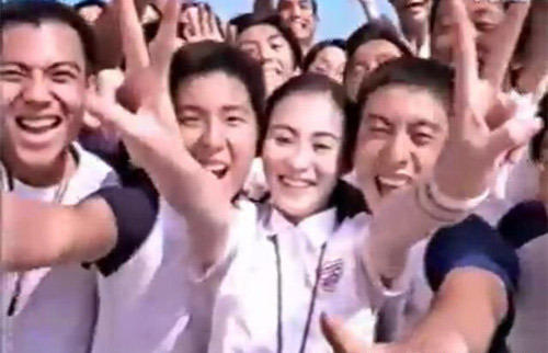 鹿晗高中旧照曝光 盘点明星中学青涩照(组图)