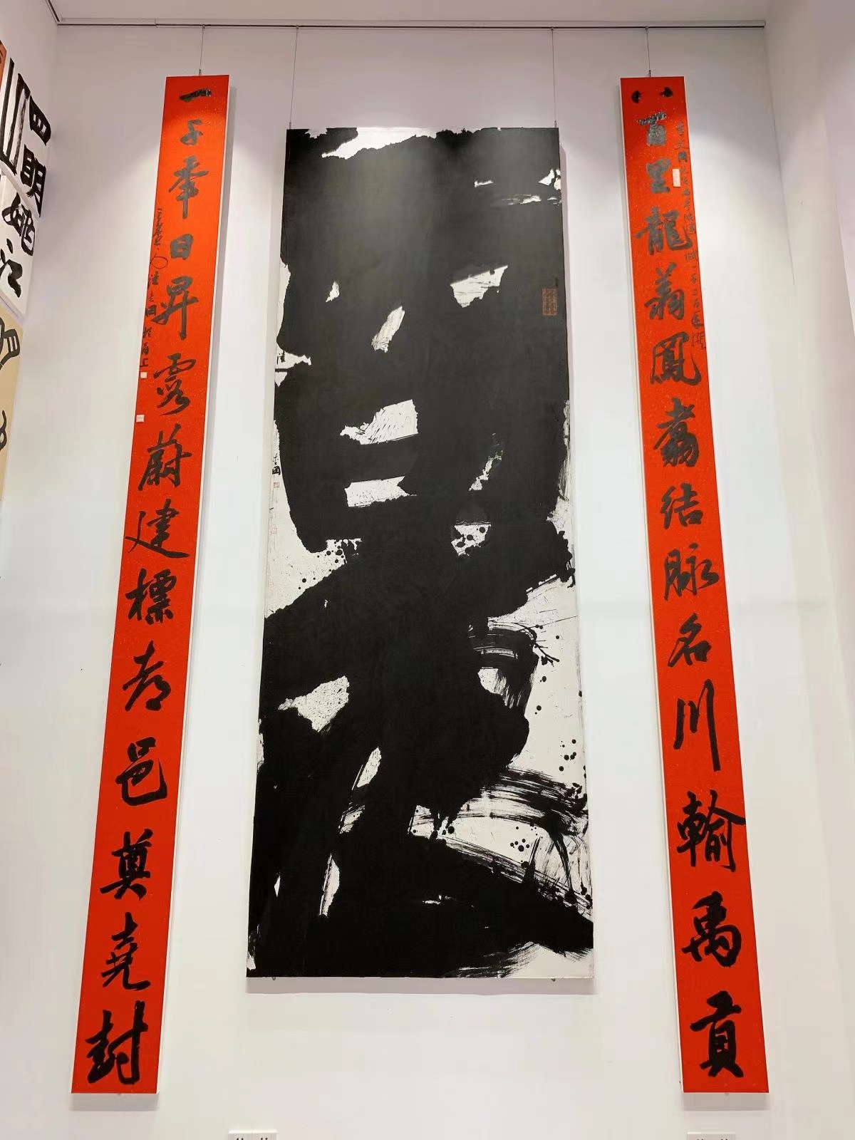 (暂不审核)浙江故事 | 陆爱国:追求“入古”与“出新”,在挥毫泼墨中传播文化正能量_fororder_15781661391141_.pic