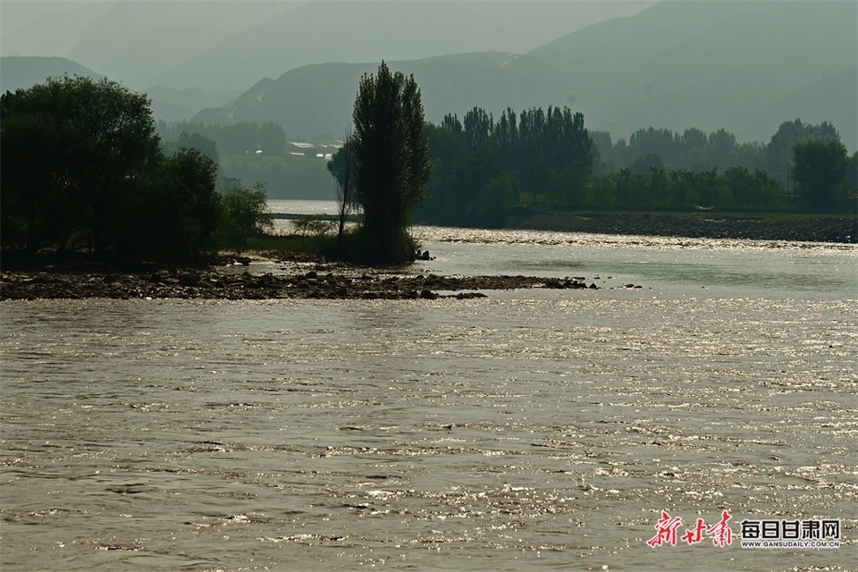 【轮播图】黄河从这里流过 清秋八月畅游榆中青城古镇_fororder_5