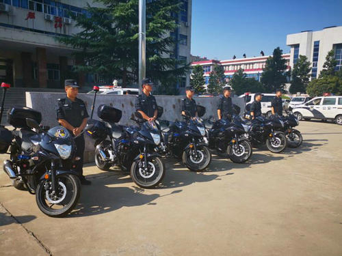 【河南供稿】三门峡市陕州区公安局举行警用摩托车配发仪式