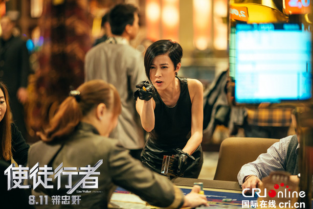 电影《使徒行者》由文伟鸿导演,王晶,乐易玲监制,张家辉,古天乐