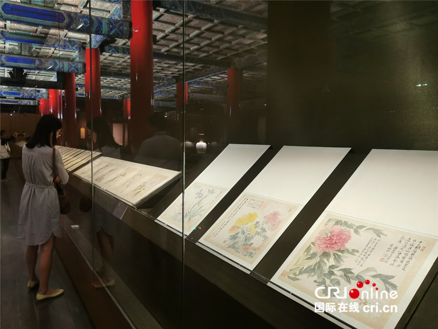 故宫展出花木题材精品文物 献礼新中国成立70周年