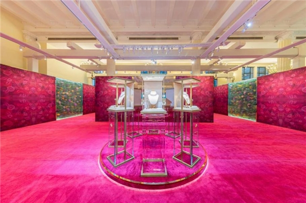 宝格丽奇境伊甸园高级珠宝系列于上海展览中心灿然盛放