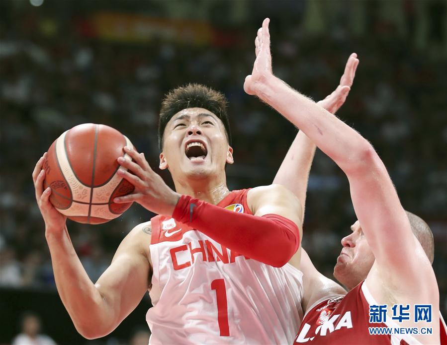 篮球世界杯小组赛：中国队不敌波兰队