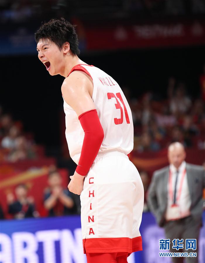 篮球世界杯小组赛：中国队不敌波兰队