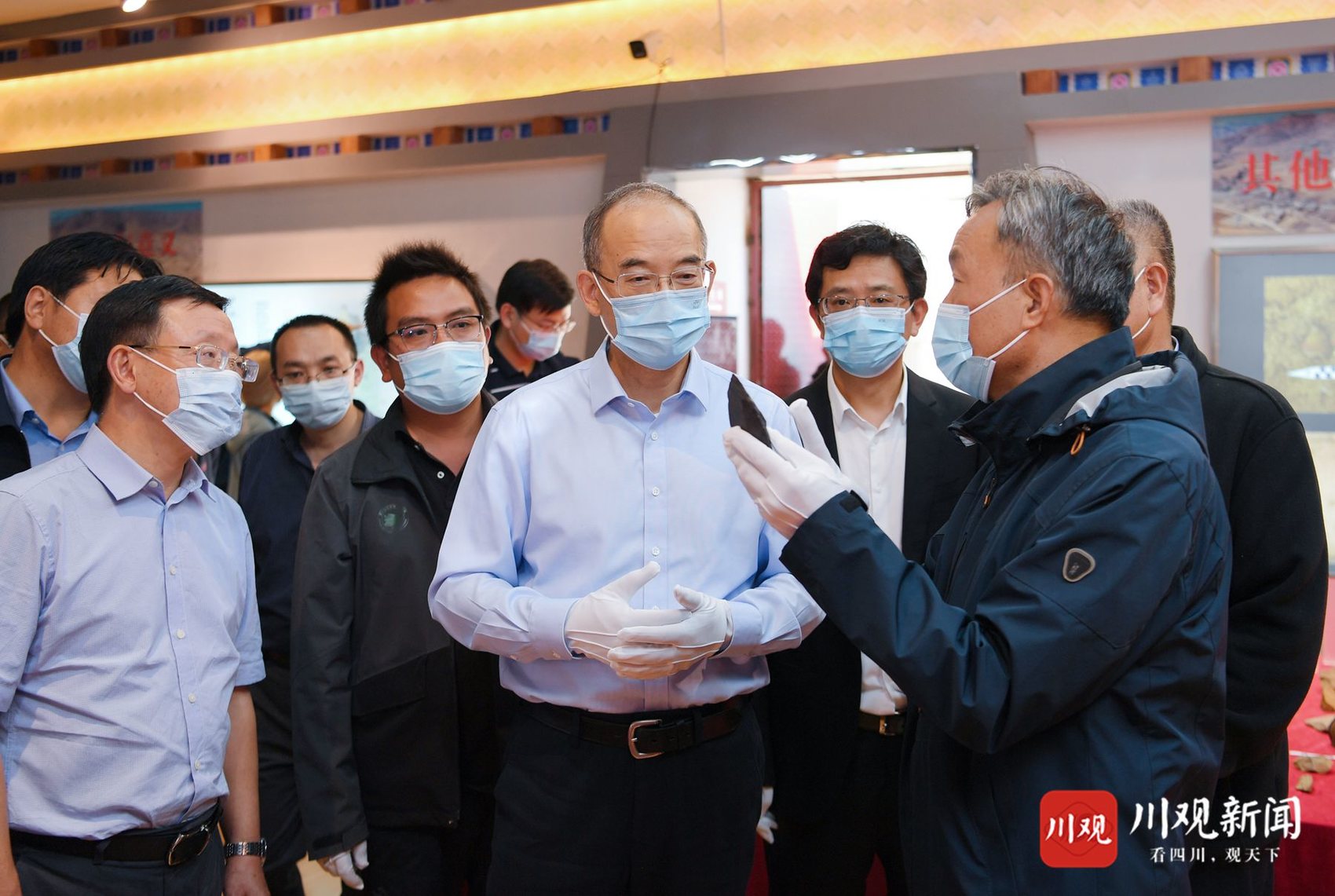 黄强在甘孜州调研时强调:坚定不移坚持生态优先、保护第一,推动民族地区高质量发展不断取得新成效_fororder_3