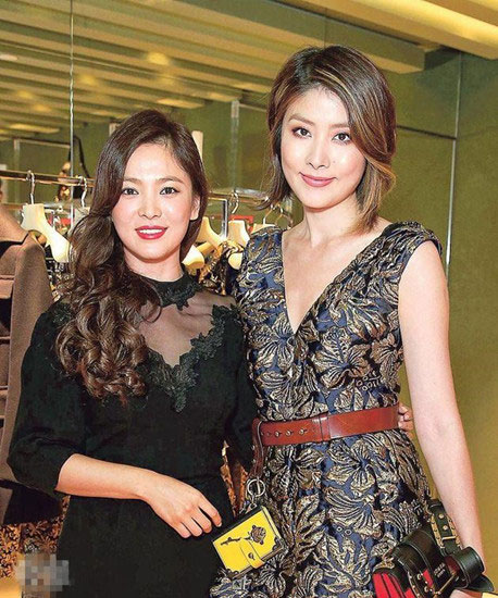 Song hye-kyo appeared in Hong Kong Kelly Chen ching wan lau to photographs