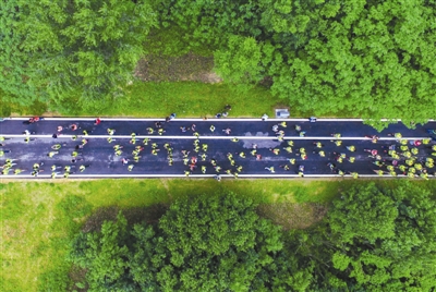 （焦点图）一条绿道串起成都生活之美